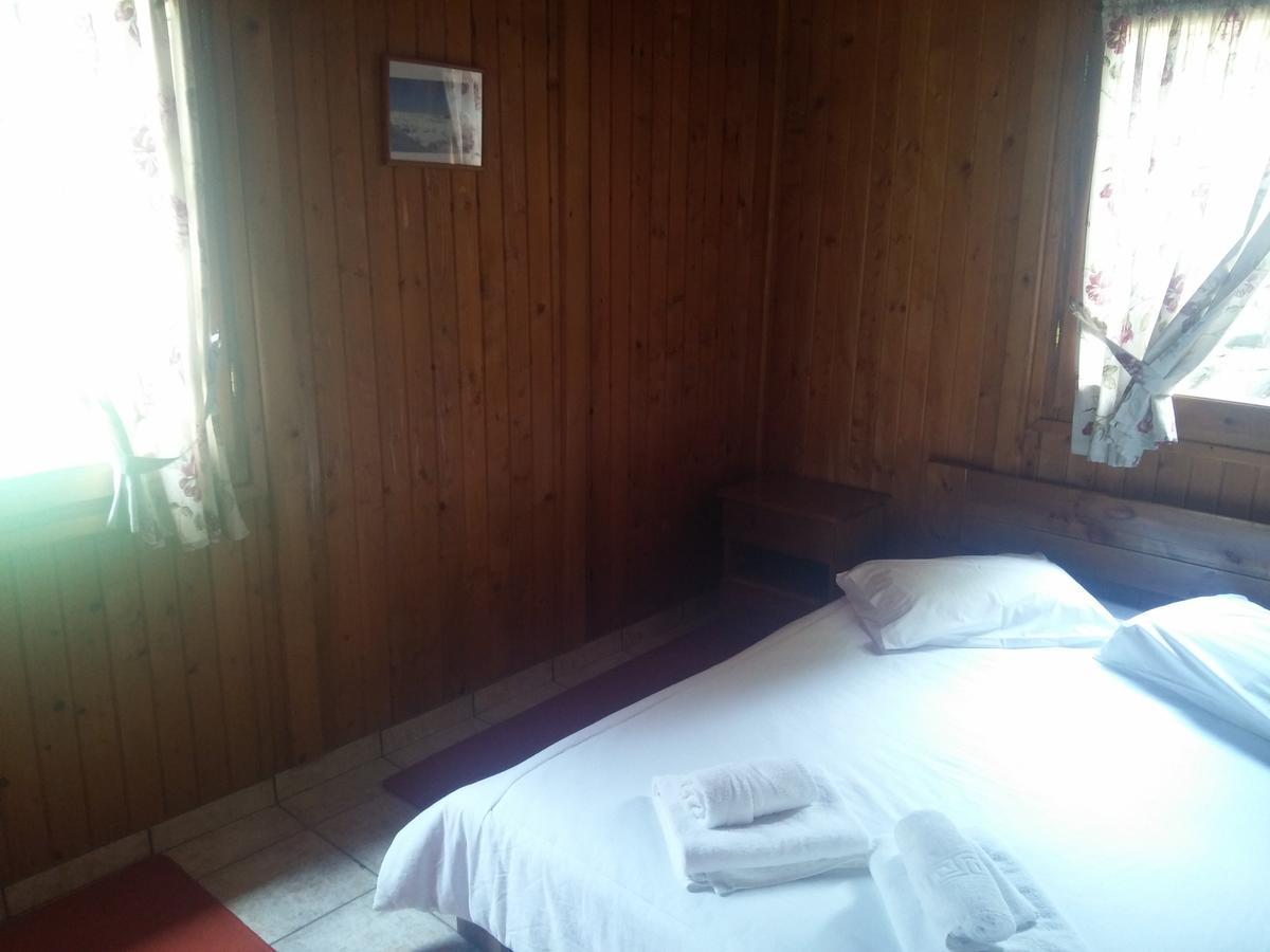 Livadaki Village Megali Kapsi Esterno foto