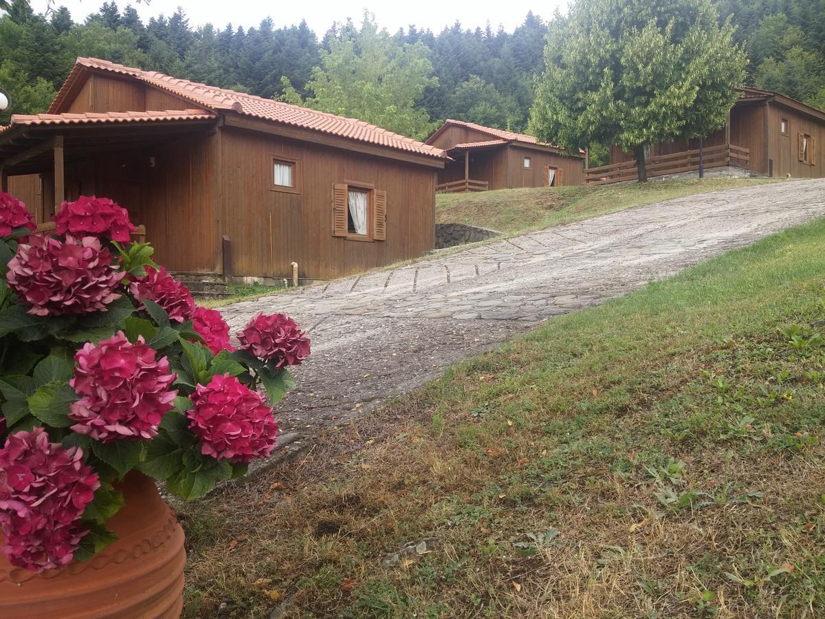 Livadaki Village Megali Kapsi Esterno foto