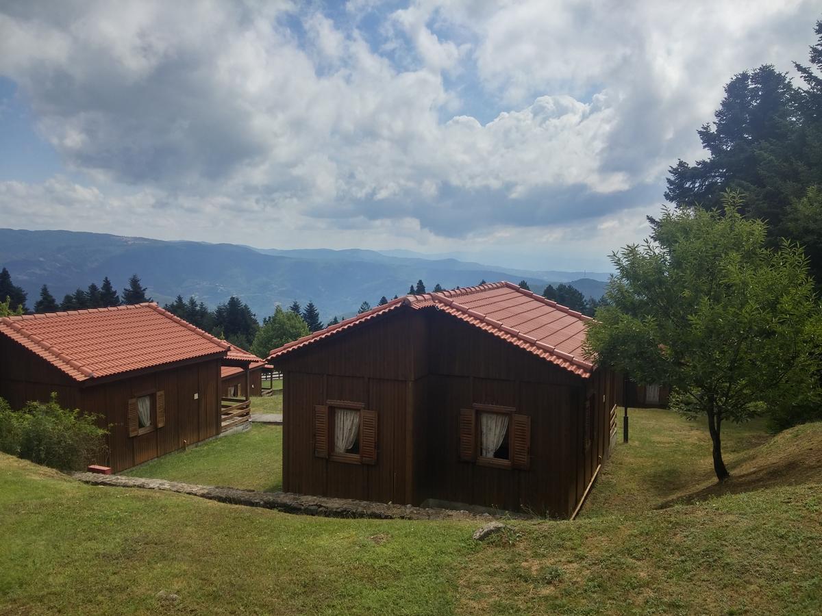 Livadaki Village Megali Kapsi Esterno foto