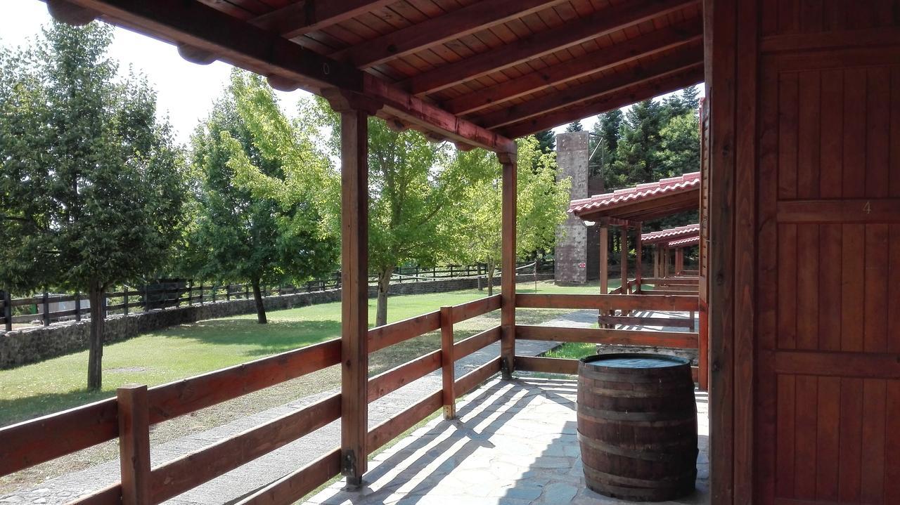 Livadaki Village Megali Kapsi Esterno foto