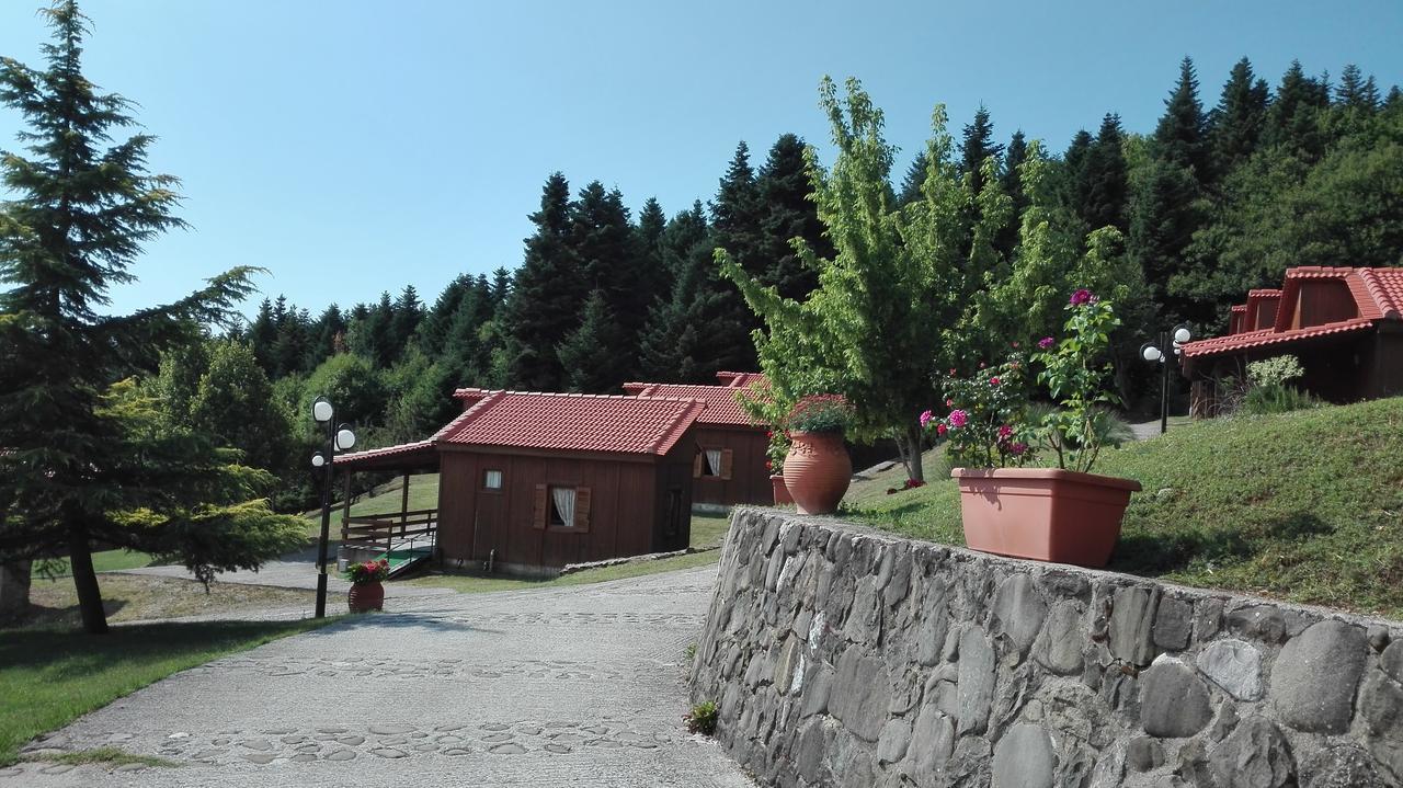 Livadaki Village Megali Kapsi Esterno foto