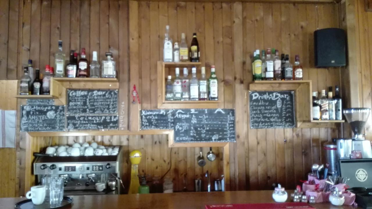 Livadaki Village Megali Kapsi Esterno foto
