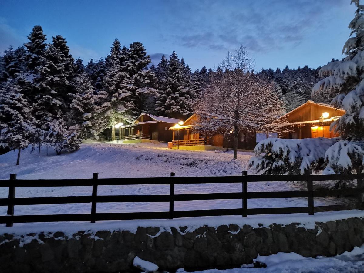 Livadaki Village Megali Kapsi Esterno foto